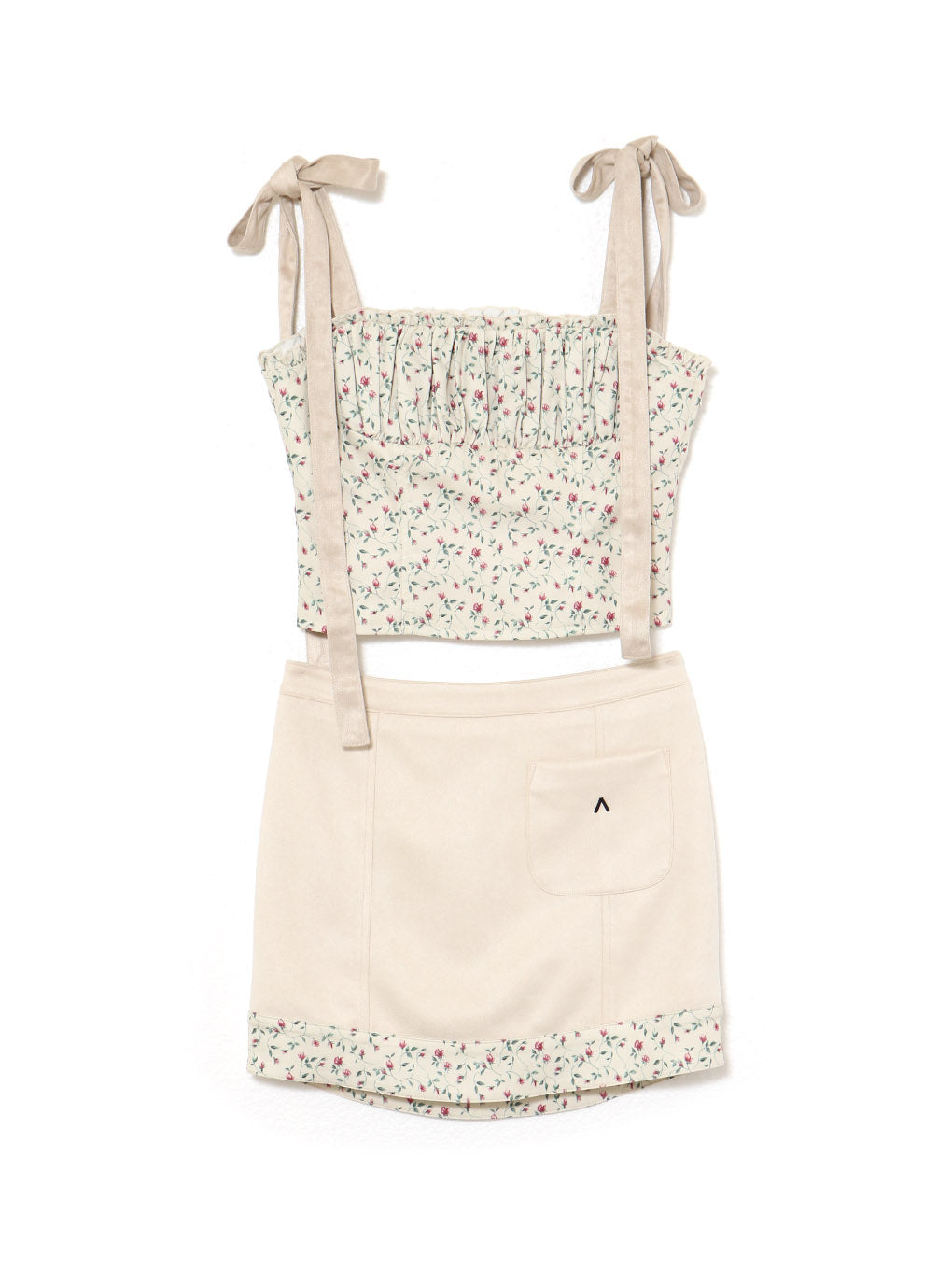 Charlotte ribbon set up