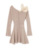 beige / F