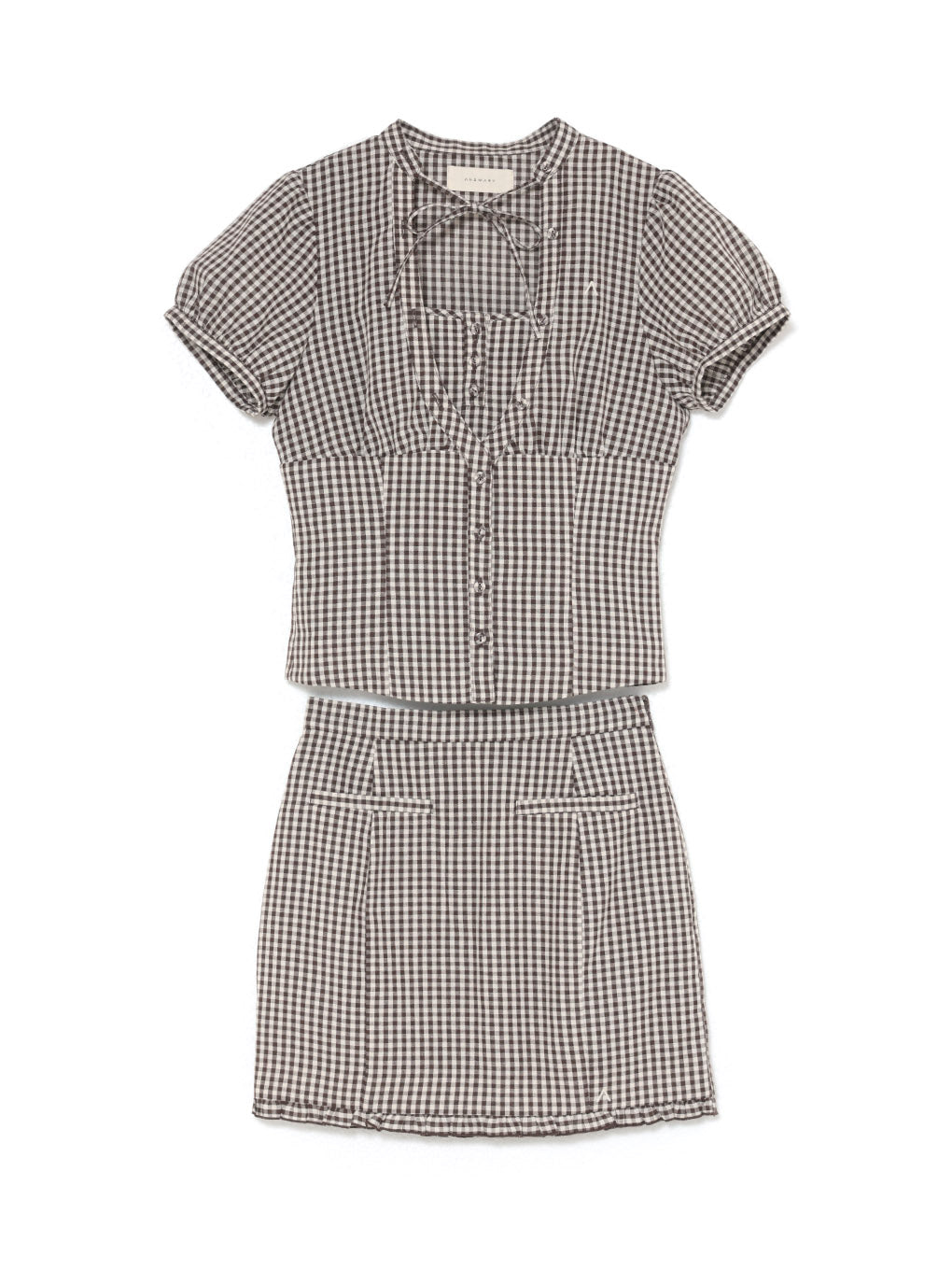 Rebecca gingham check set up