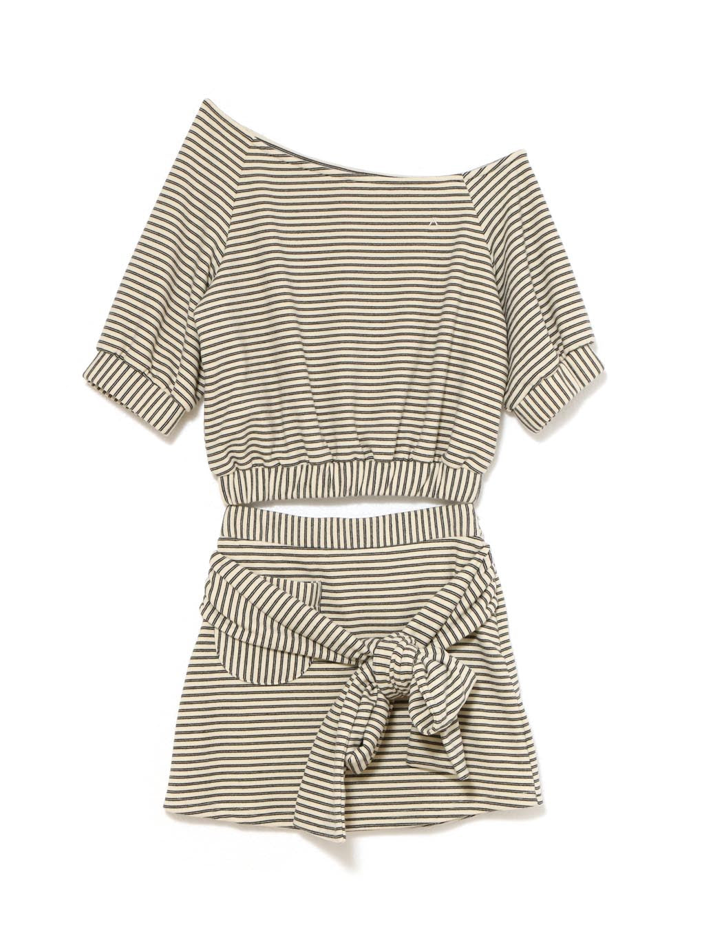 Connie ribbon set up