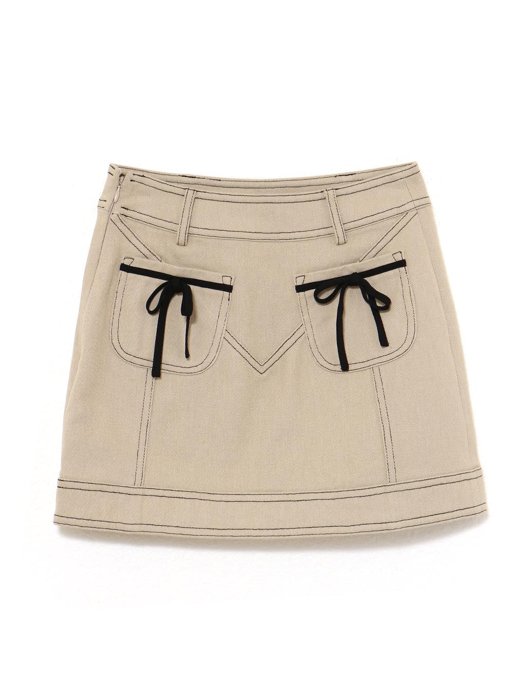 Back ribbon mini skirt