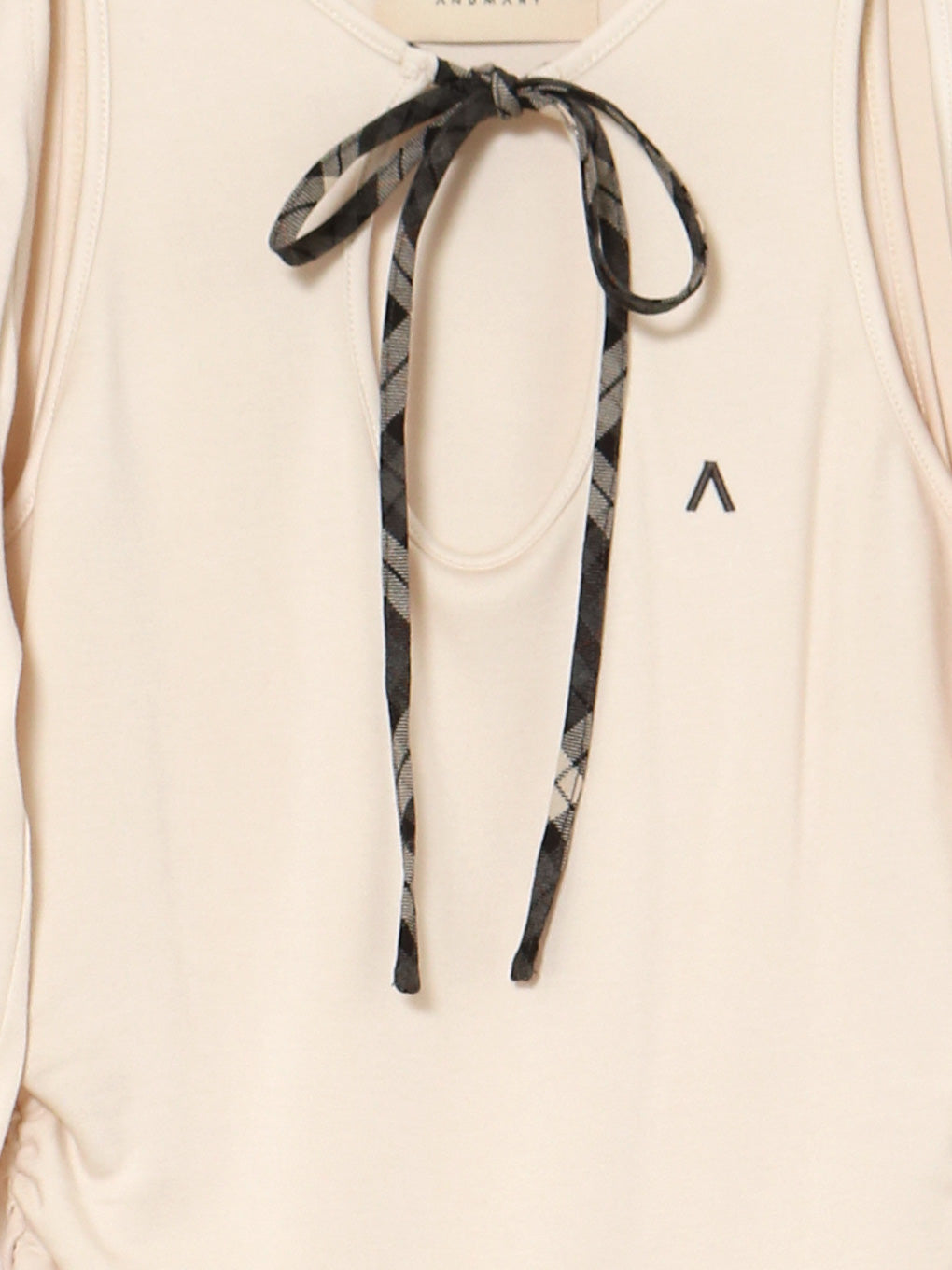 Hannah check tops