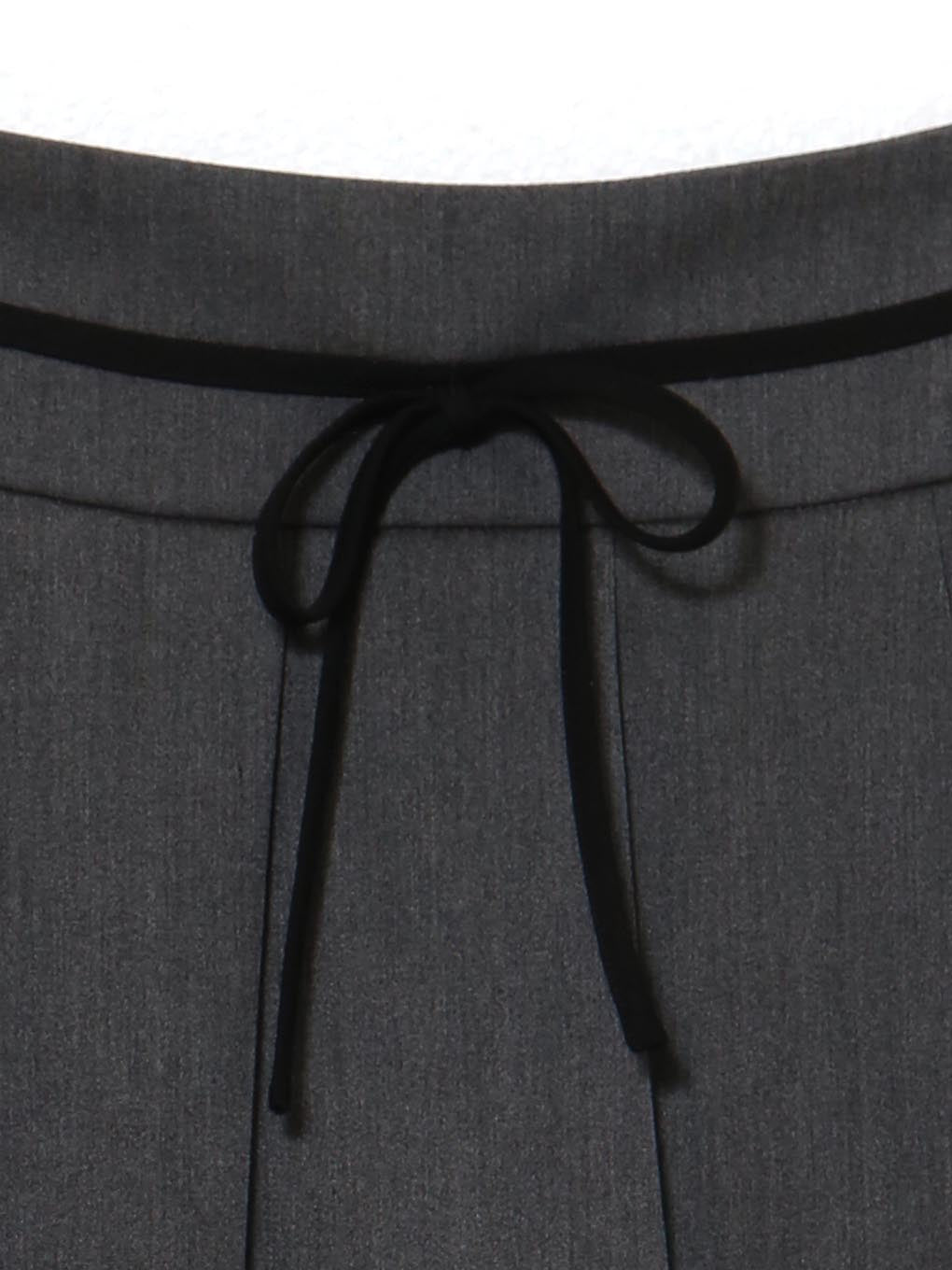 Rain pleats mini skirt