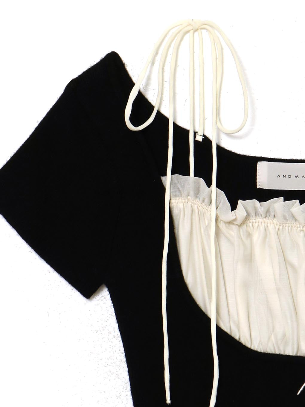 Mew frill tops