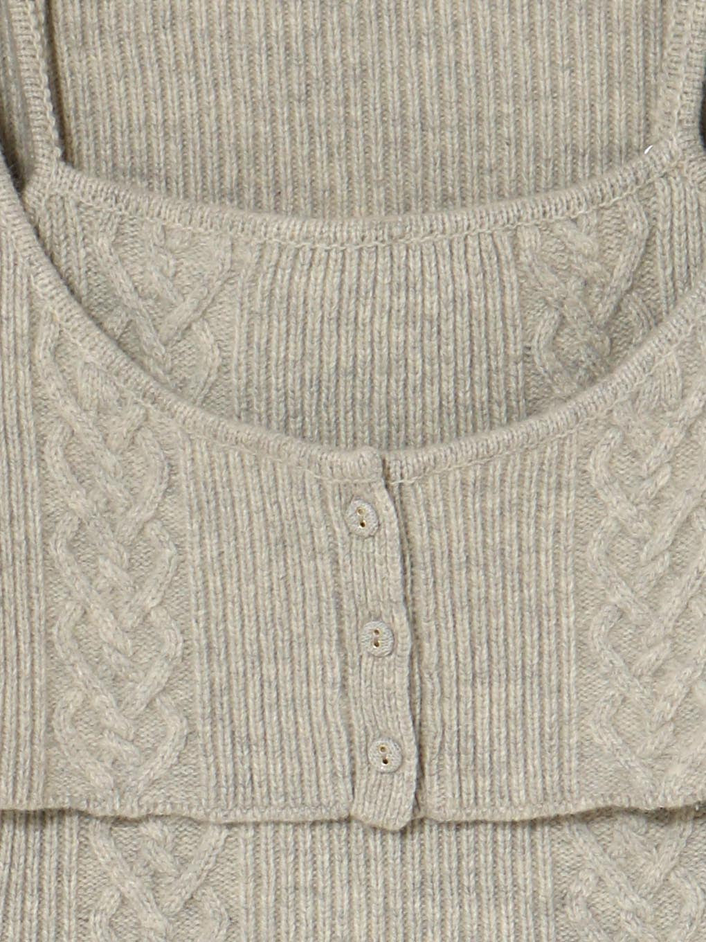 Donna knit cardigan set up