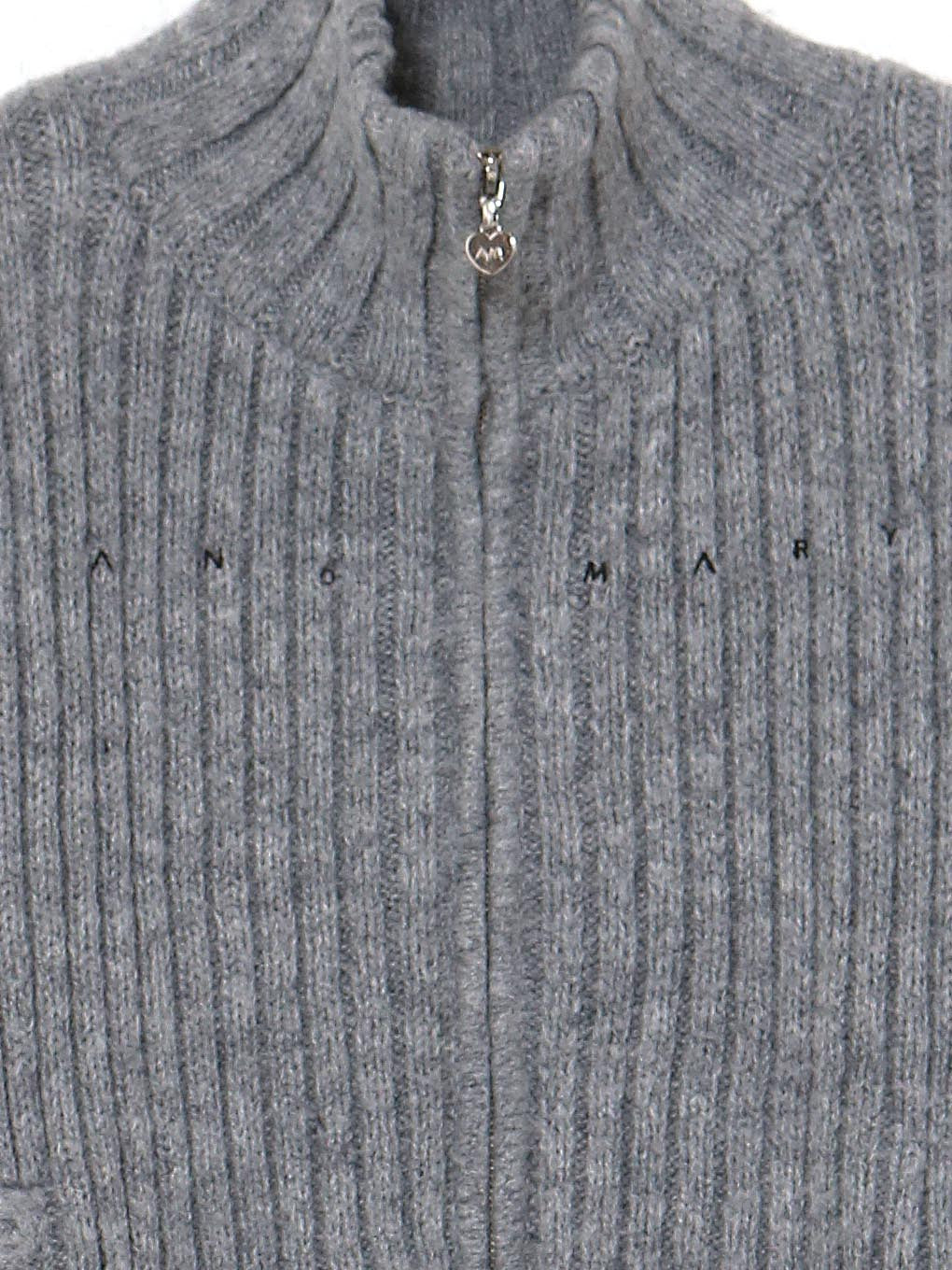 Mary logo knit set up