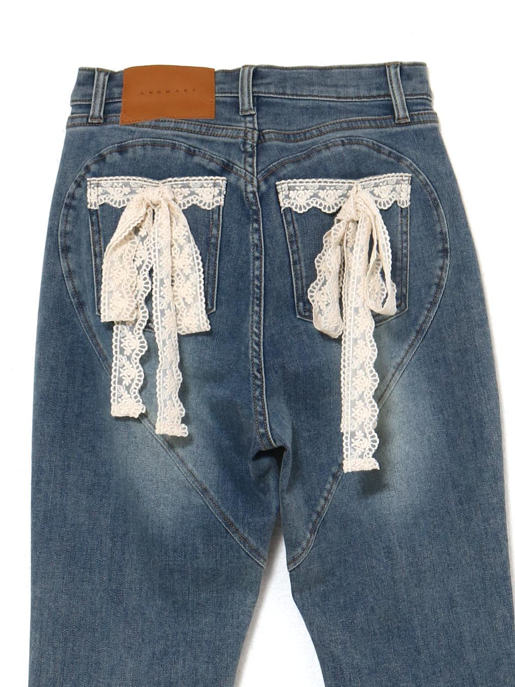 Lacey ribbon heart hip denim