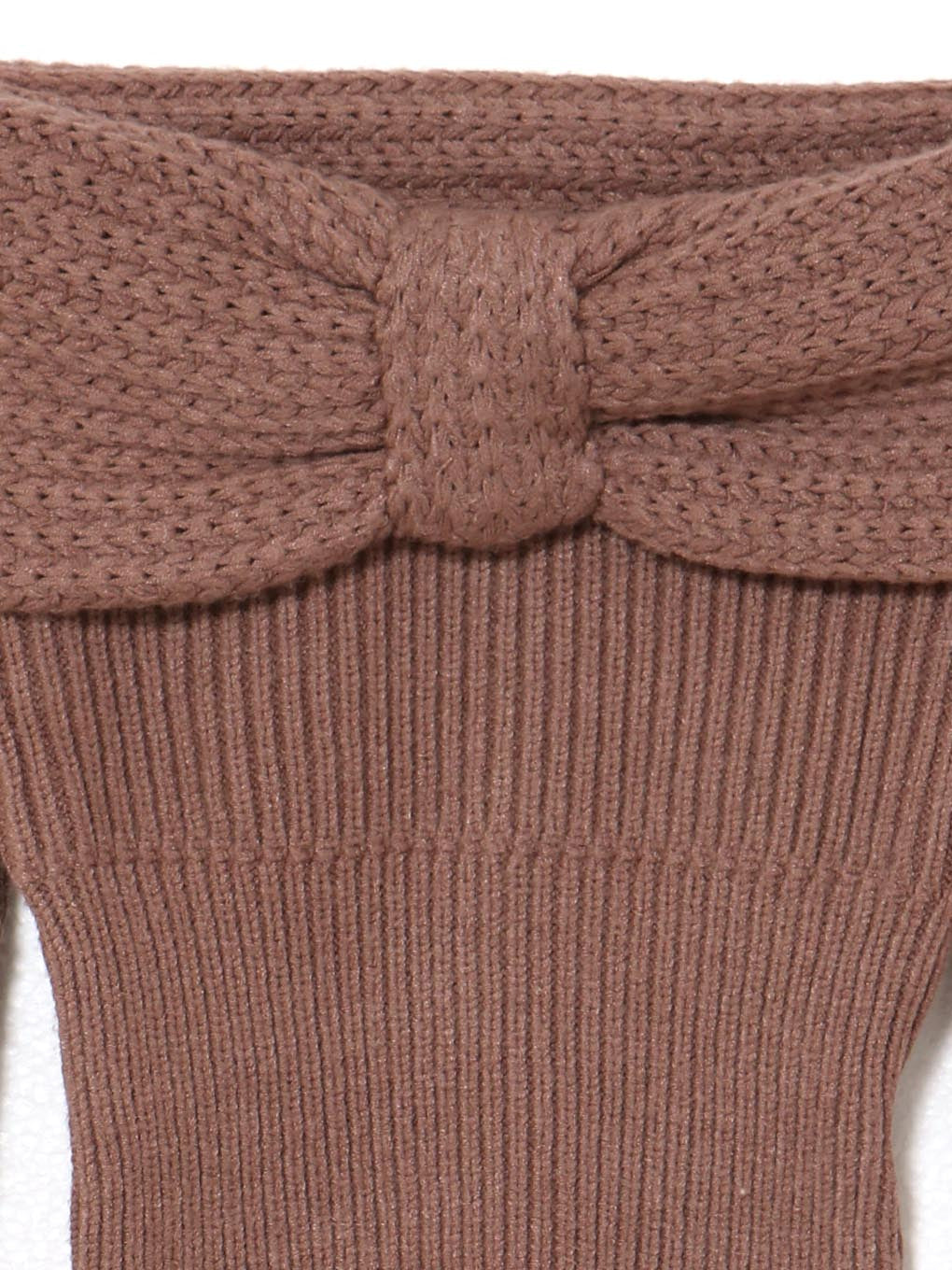 Amanda offshoulder tops