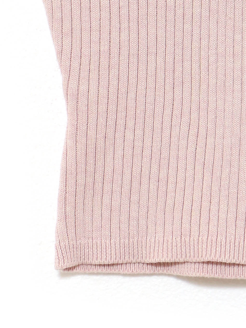Lindsay logo tops