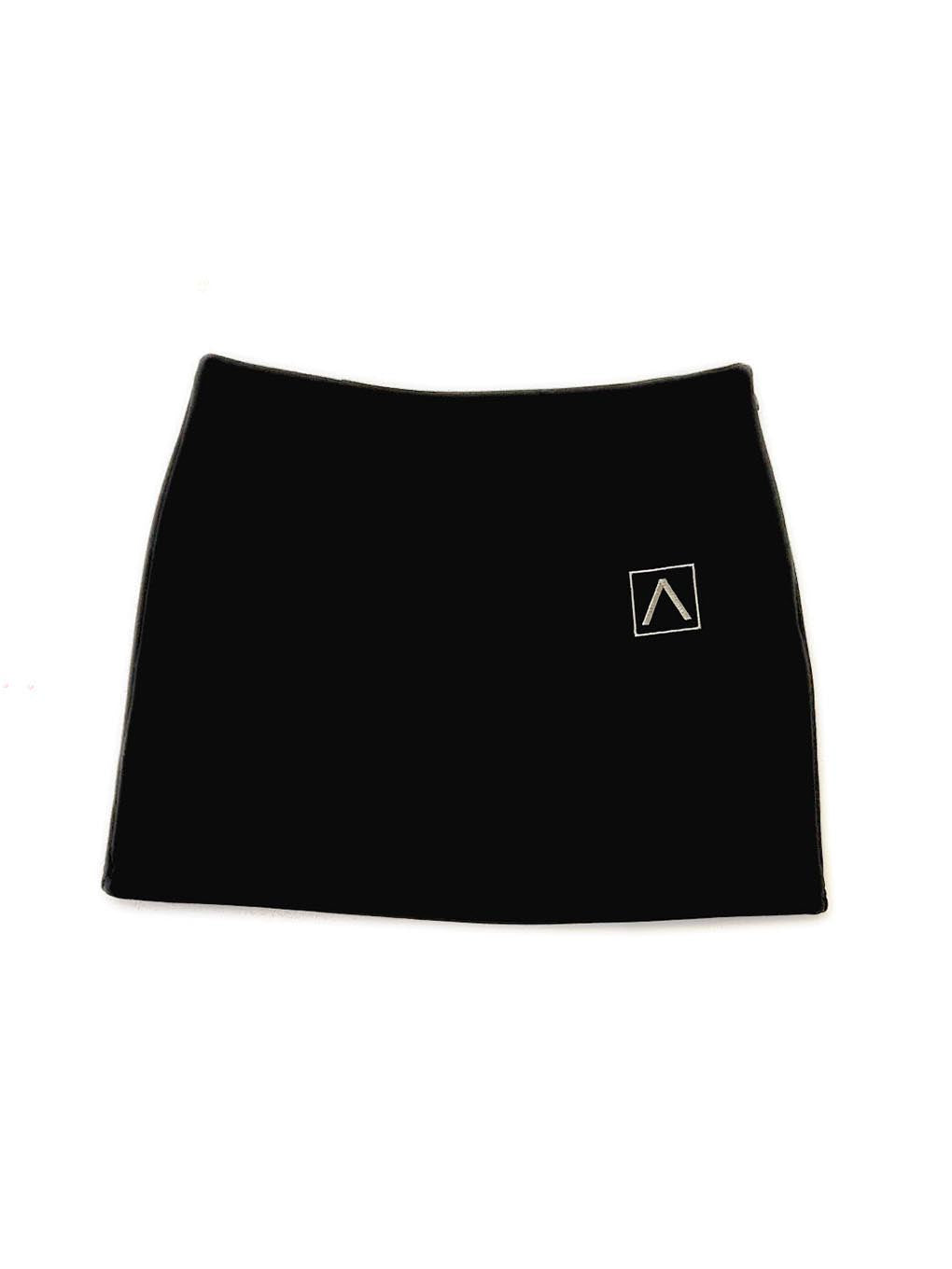 Nicola ribbon set up