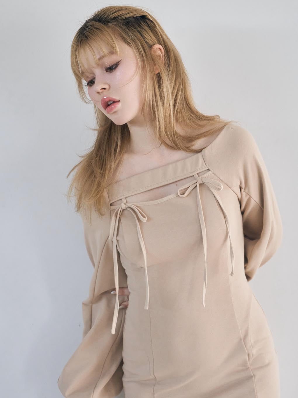 Bebe ribbon dress