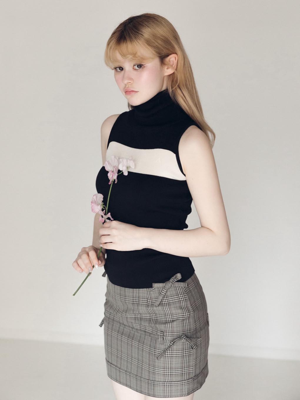 Bonnie knit tops
