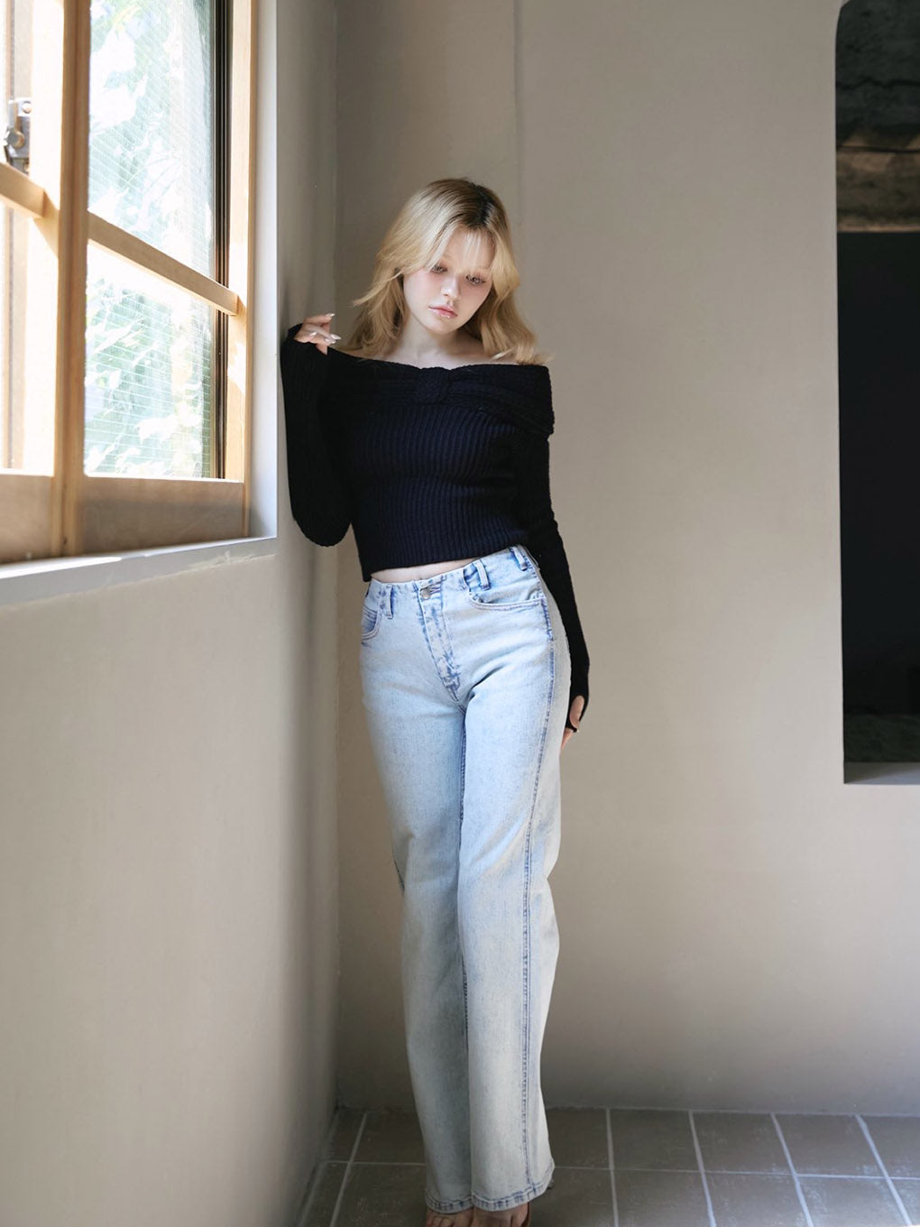 Amanda offshoulder tops