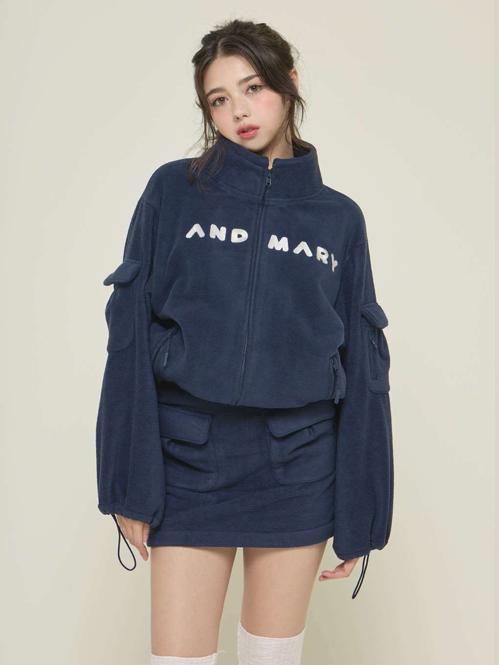 Mary logo fleece skirt