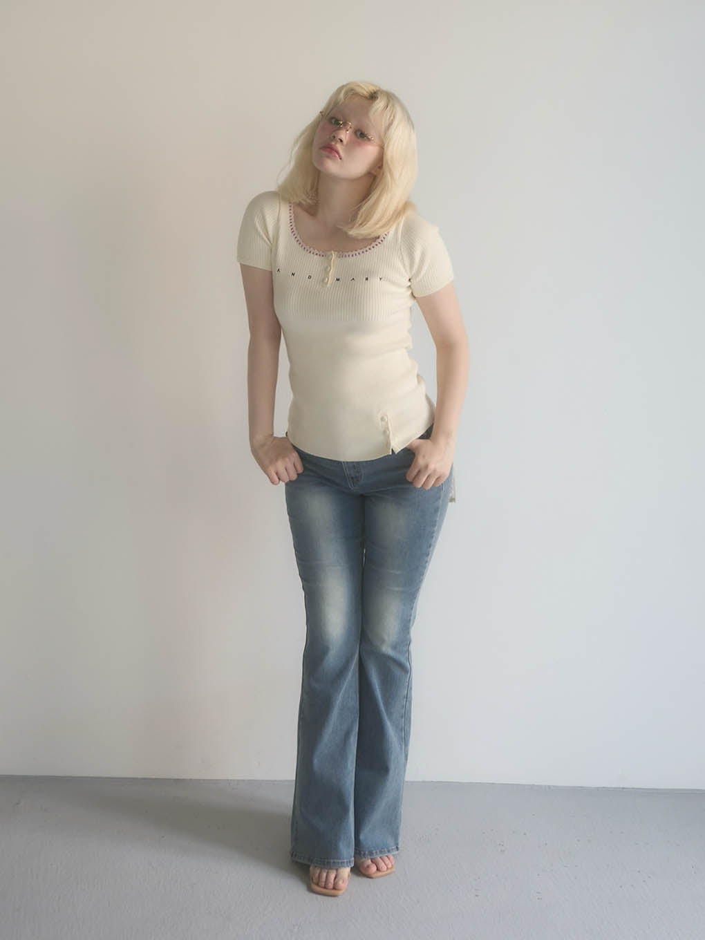 Lacey ribbon heart hip denim