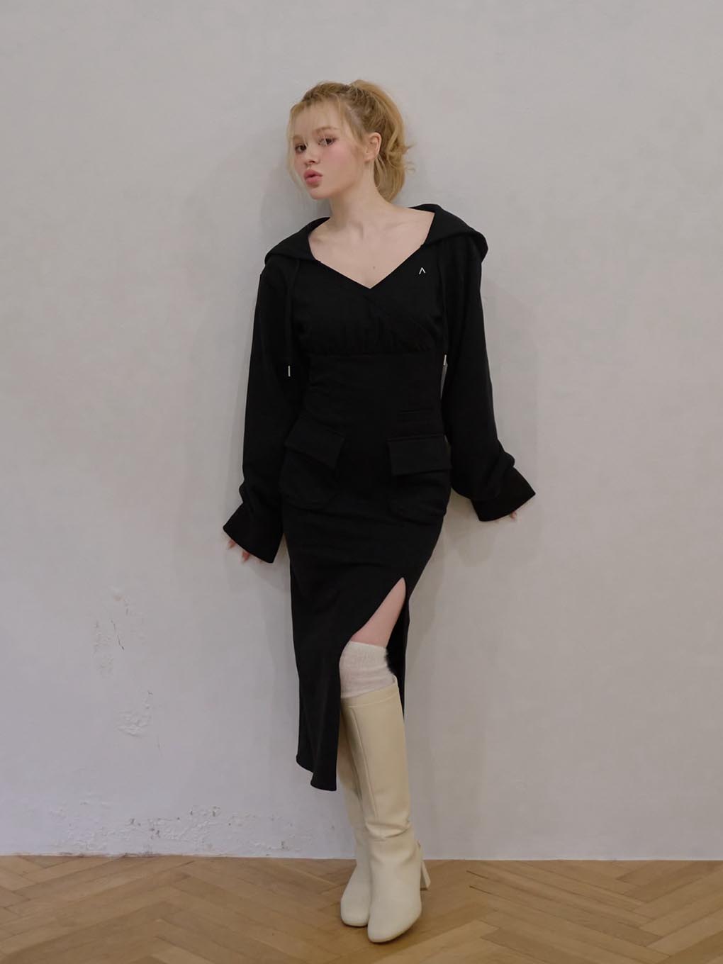Ami pocket slit dress