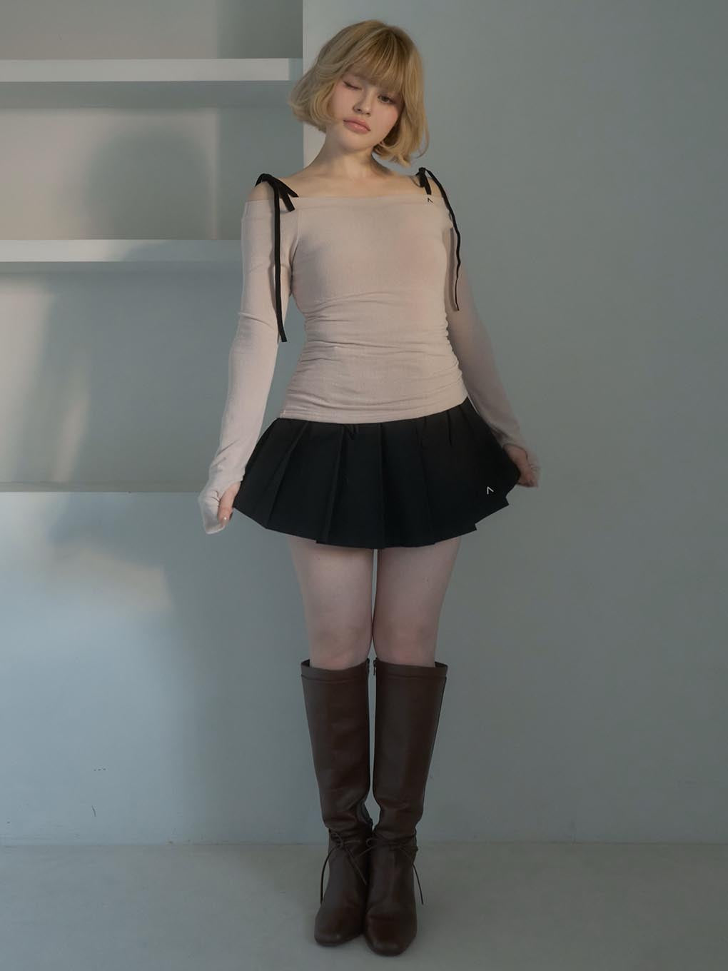 Velour ribbon tops