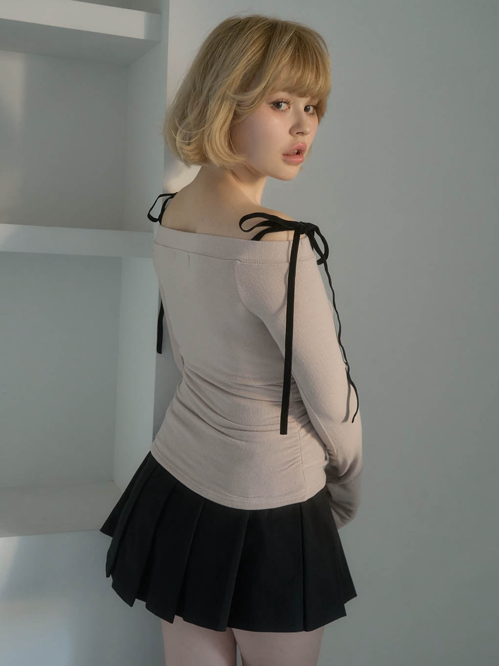 Jessica pleats mini skirt