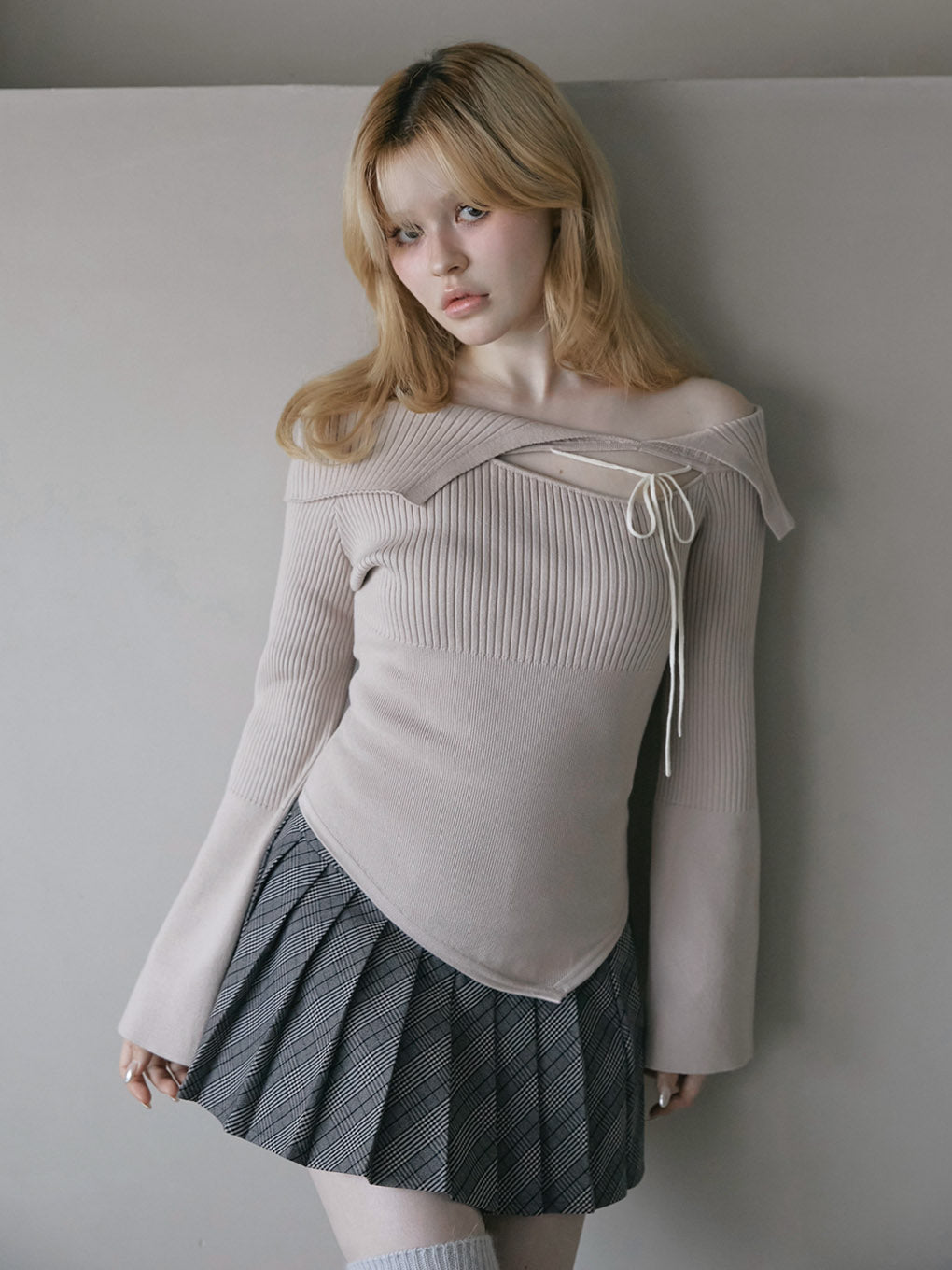 Amari ribbon tops