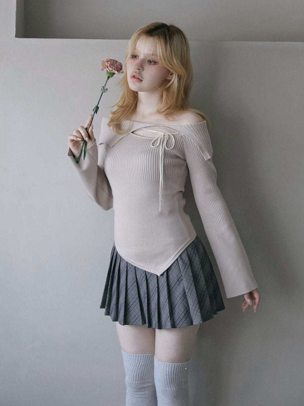 Amari ribbon tops