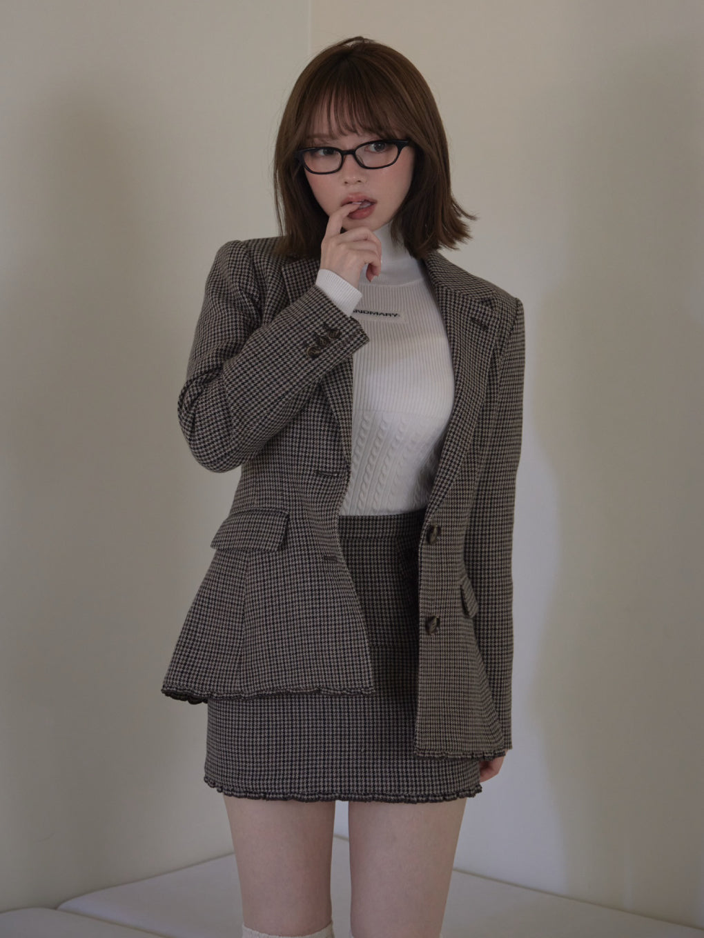 Jacquard turtleneck tops