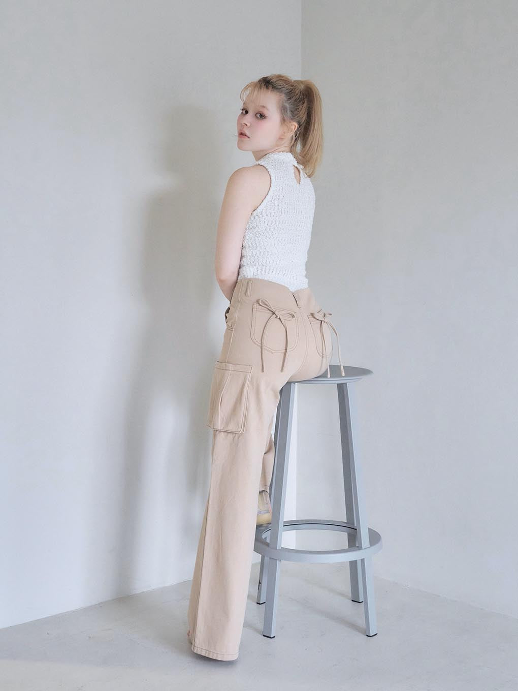 Back ribbon cargo pants