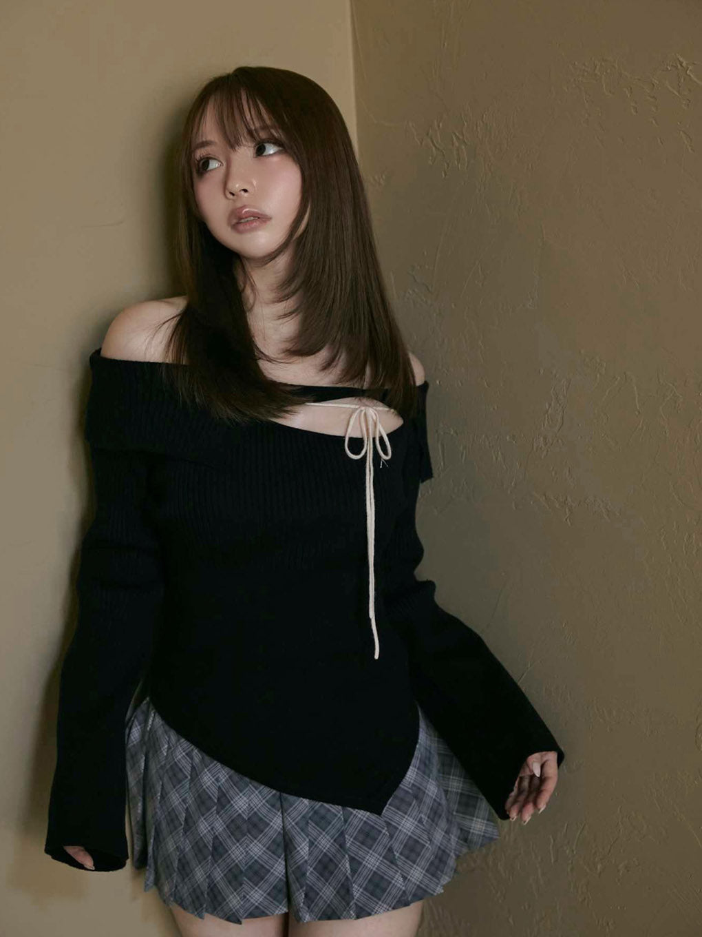 Amari ribbon tops