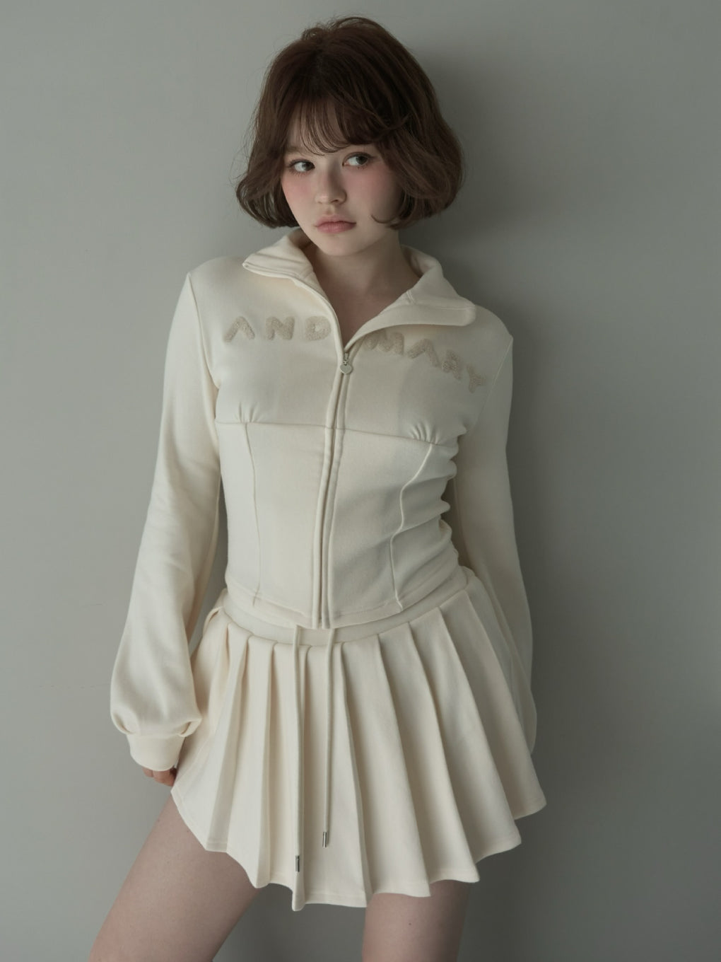 ANDMARY】Lace logo set up