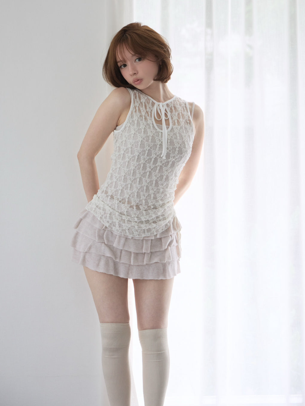 Sofia lace ribbon set up