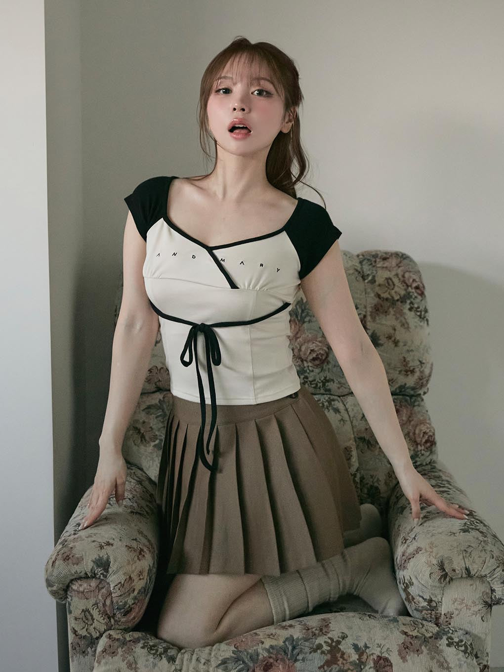 ANDMARY】Alma cachecoeur tops 