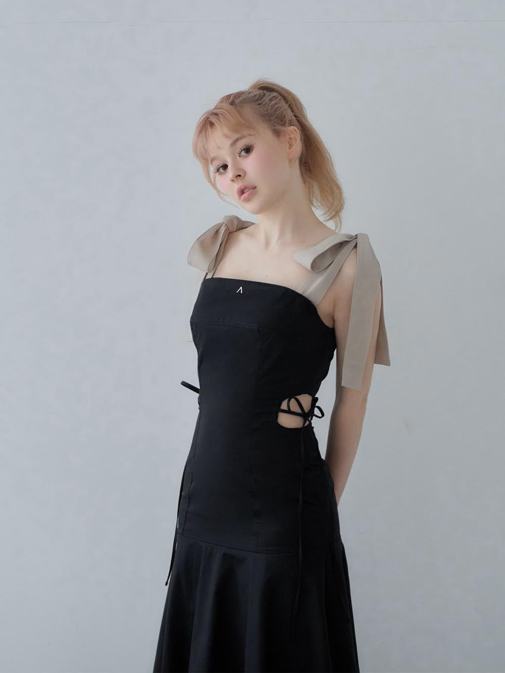 Ann ribbon dress