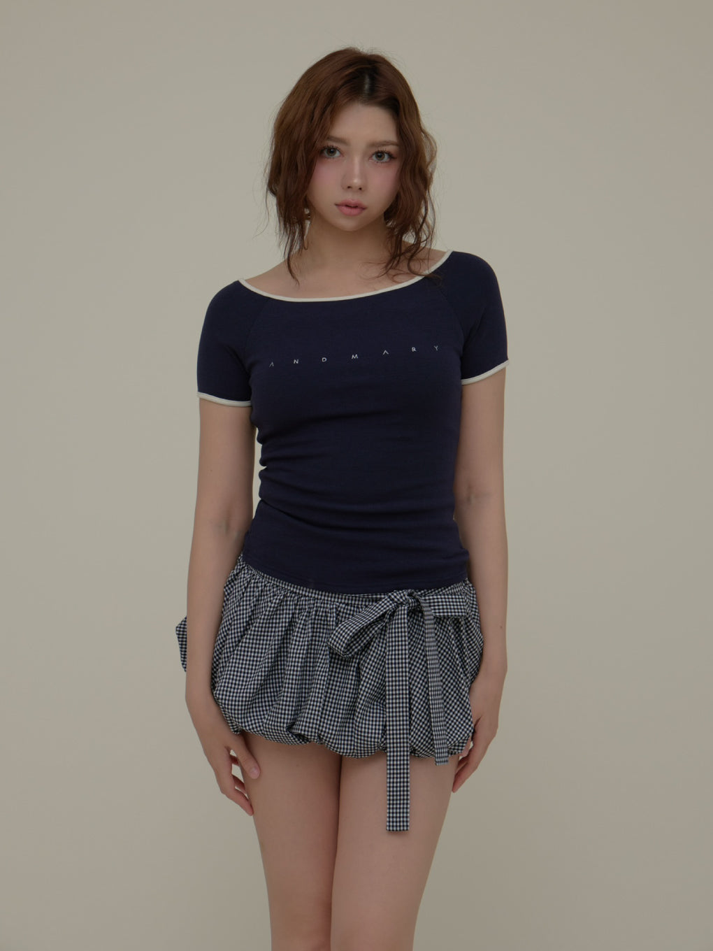 Mary logo piping tops