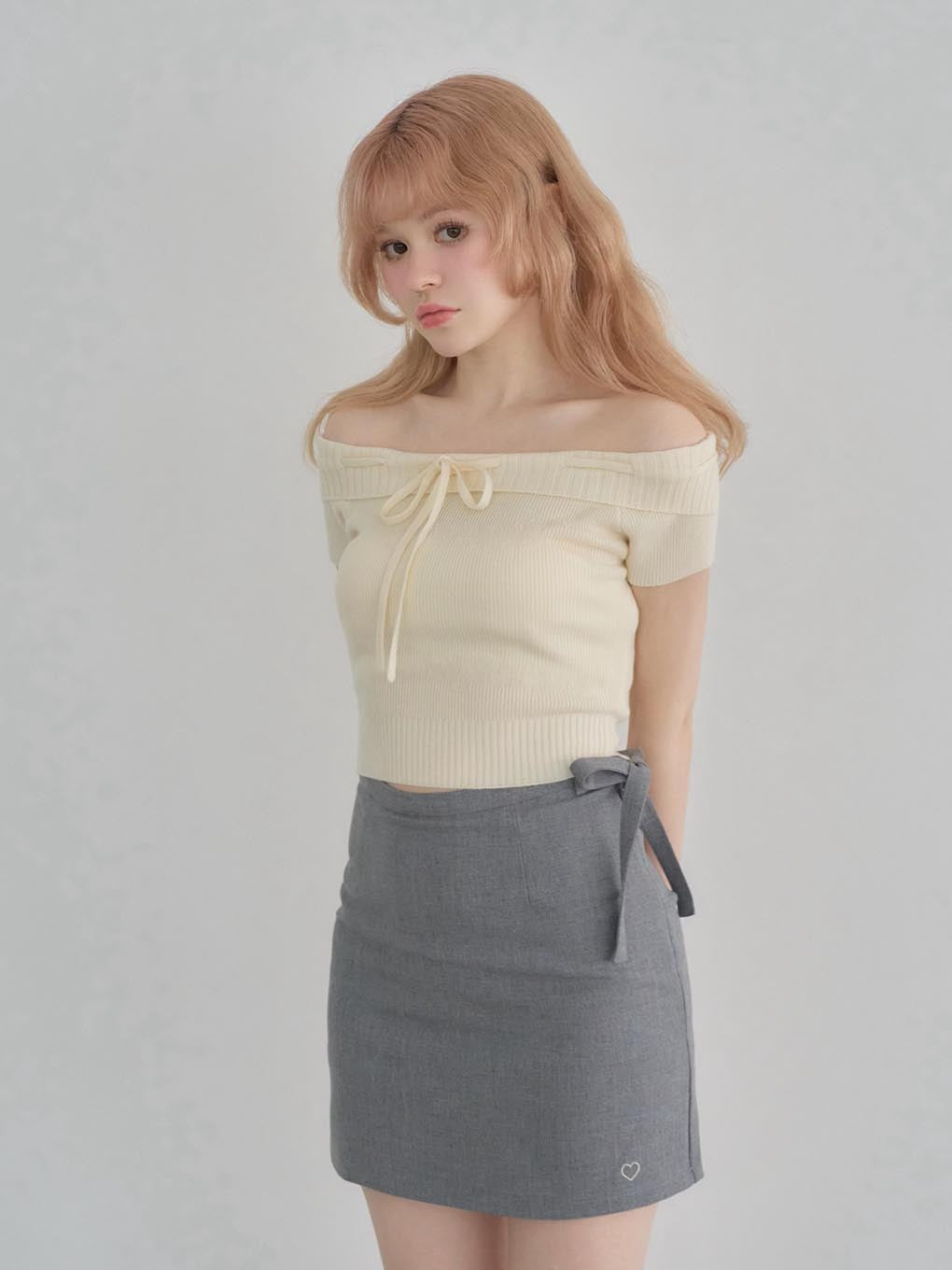 Lisa offshoulder tops