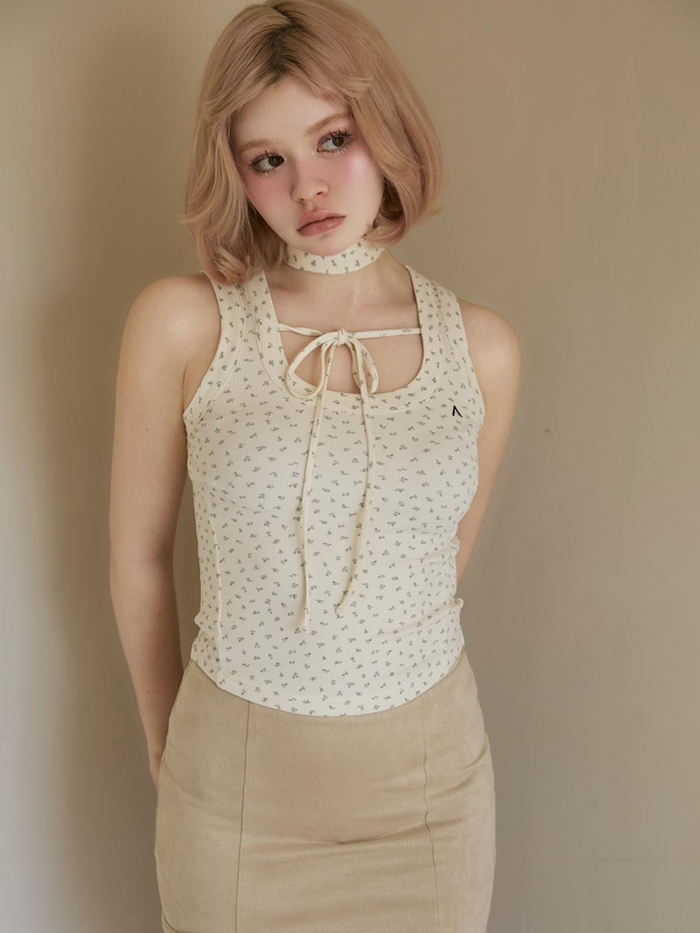 Flower ribbon tops