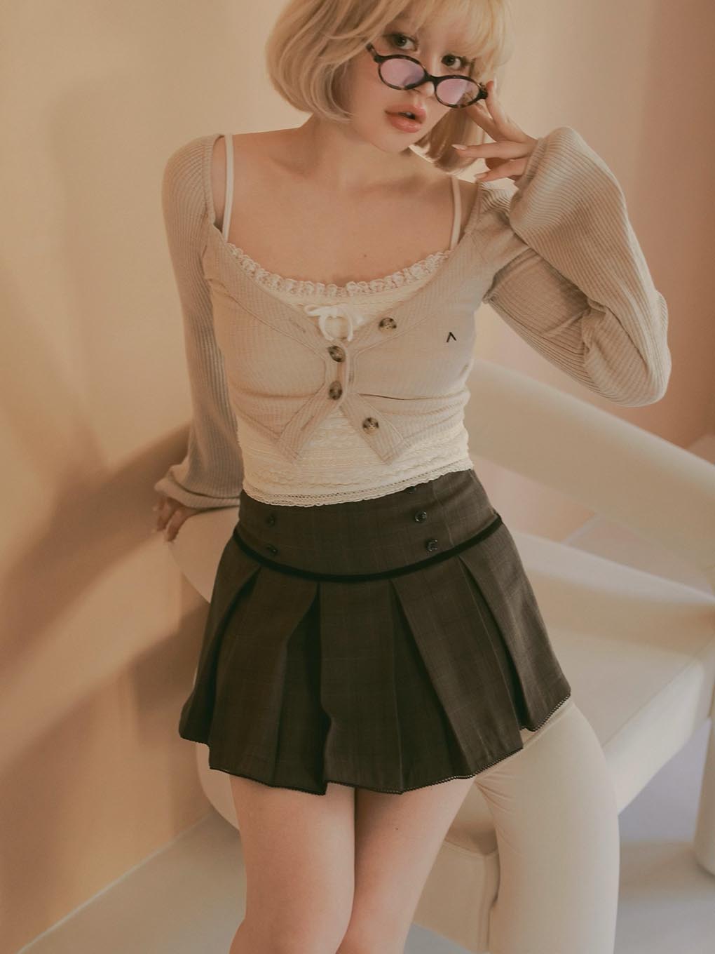 Miu pleats skirt