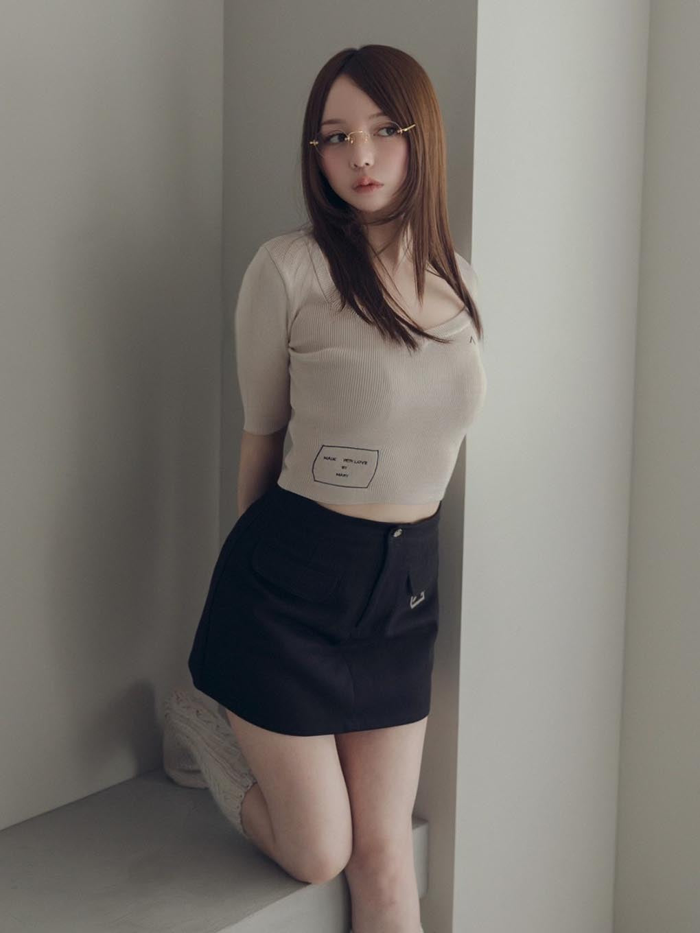 Jane logo mini skirt