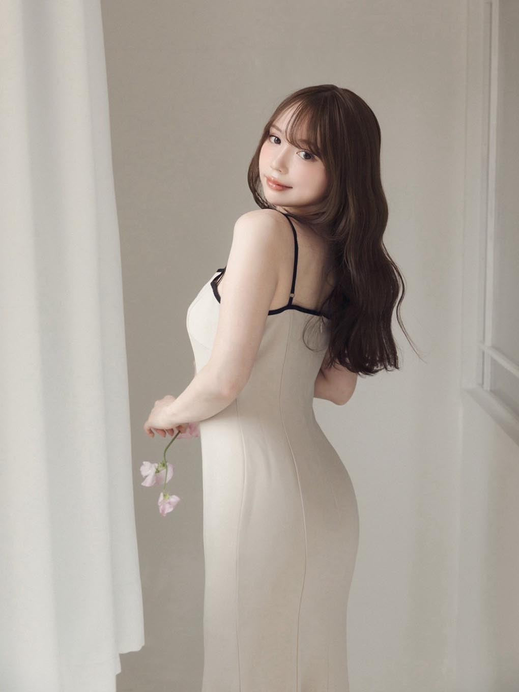 Lydia long dress