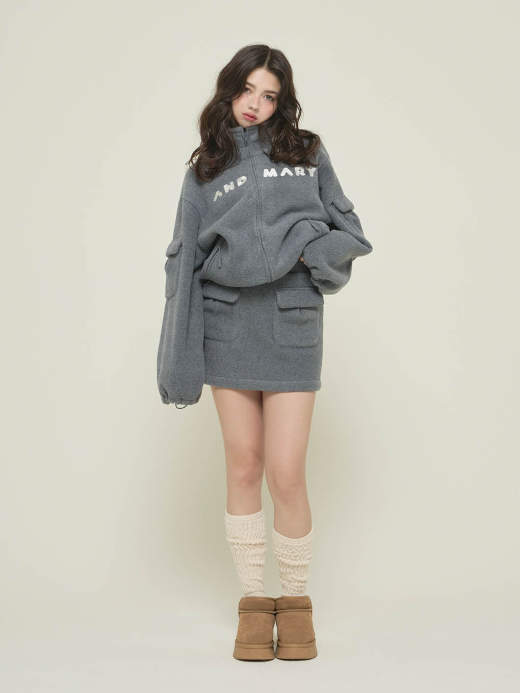 Mary logo fleece skirt