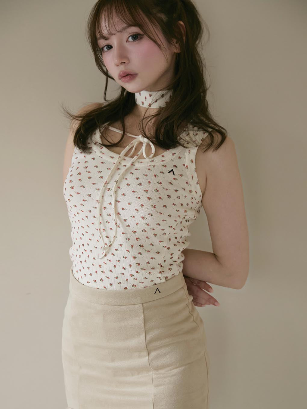 Flower ribbon tops