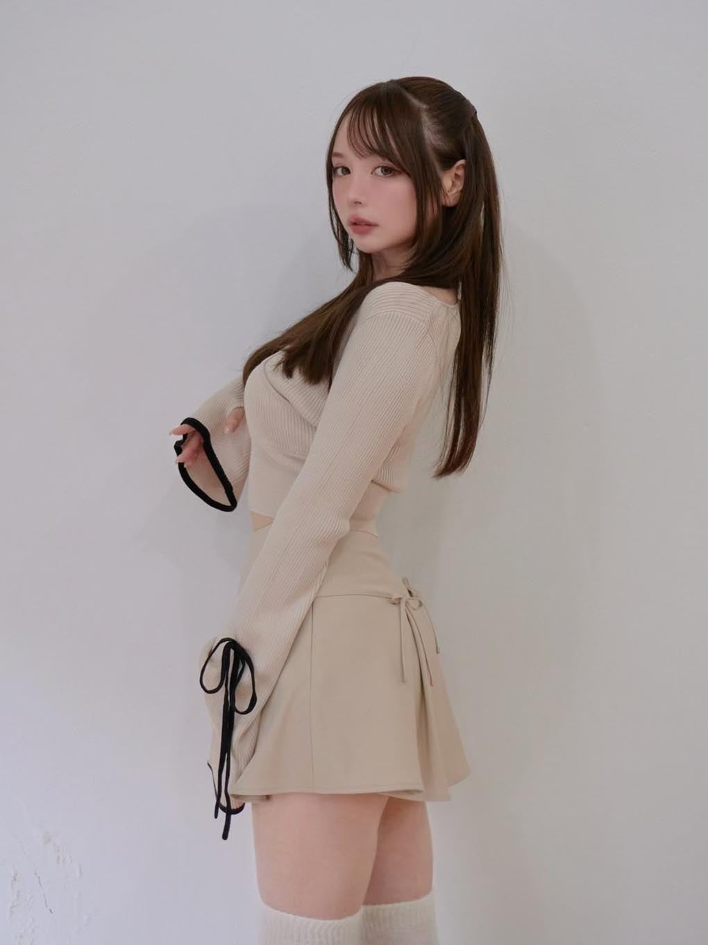 Silk cachecoeur tops
