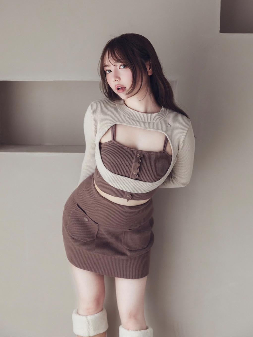 Carina knit mini skirt