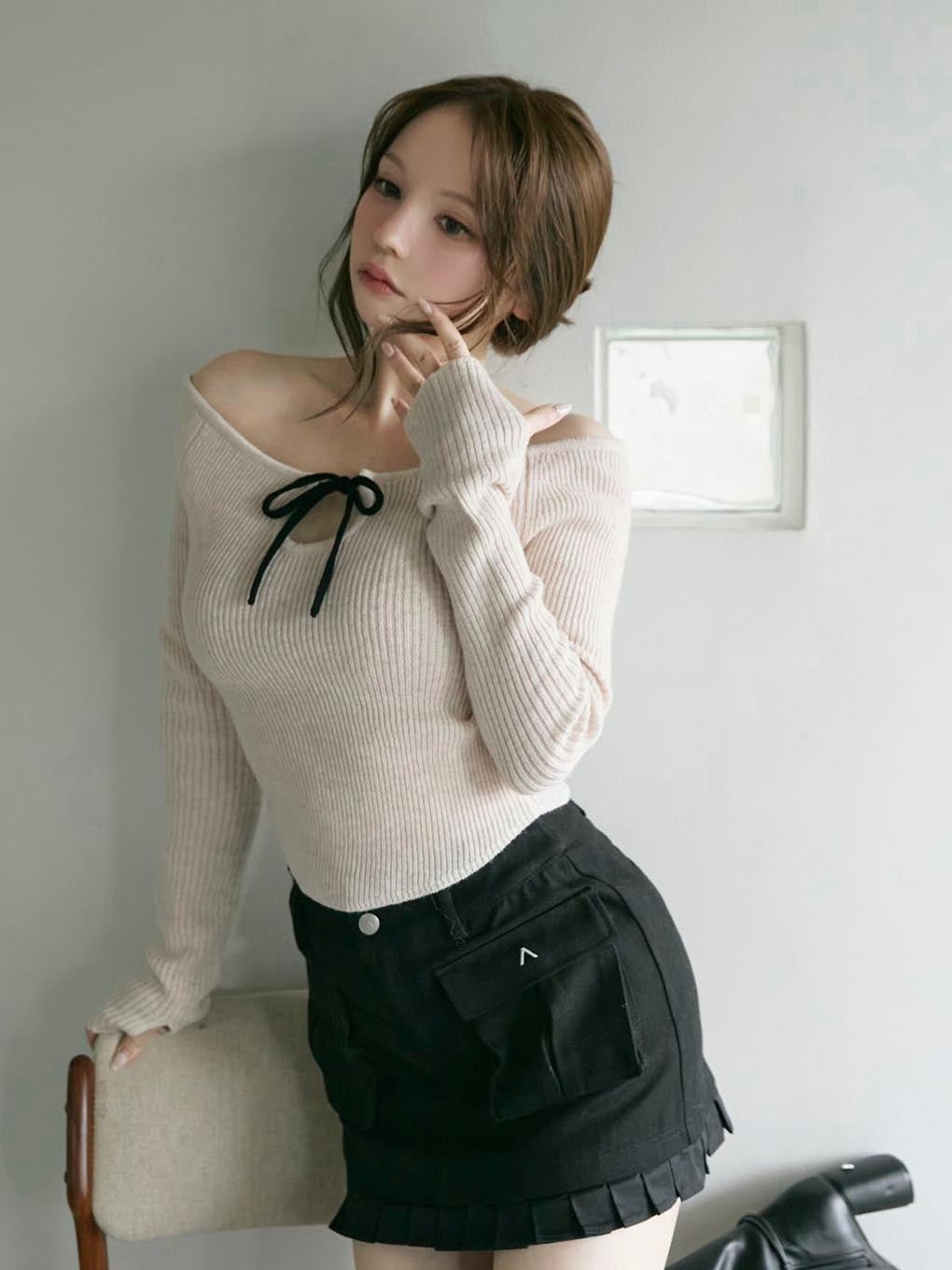 Sheena knit tops