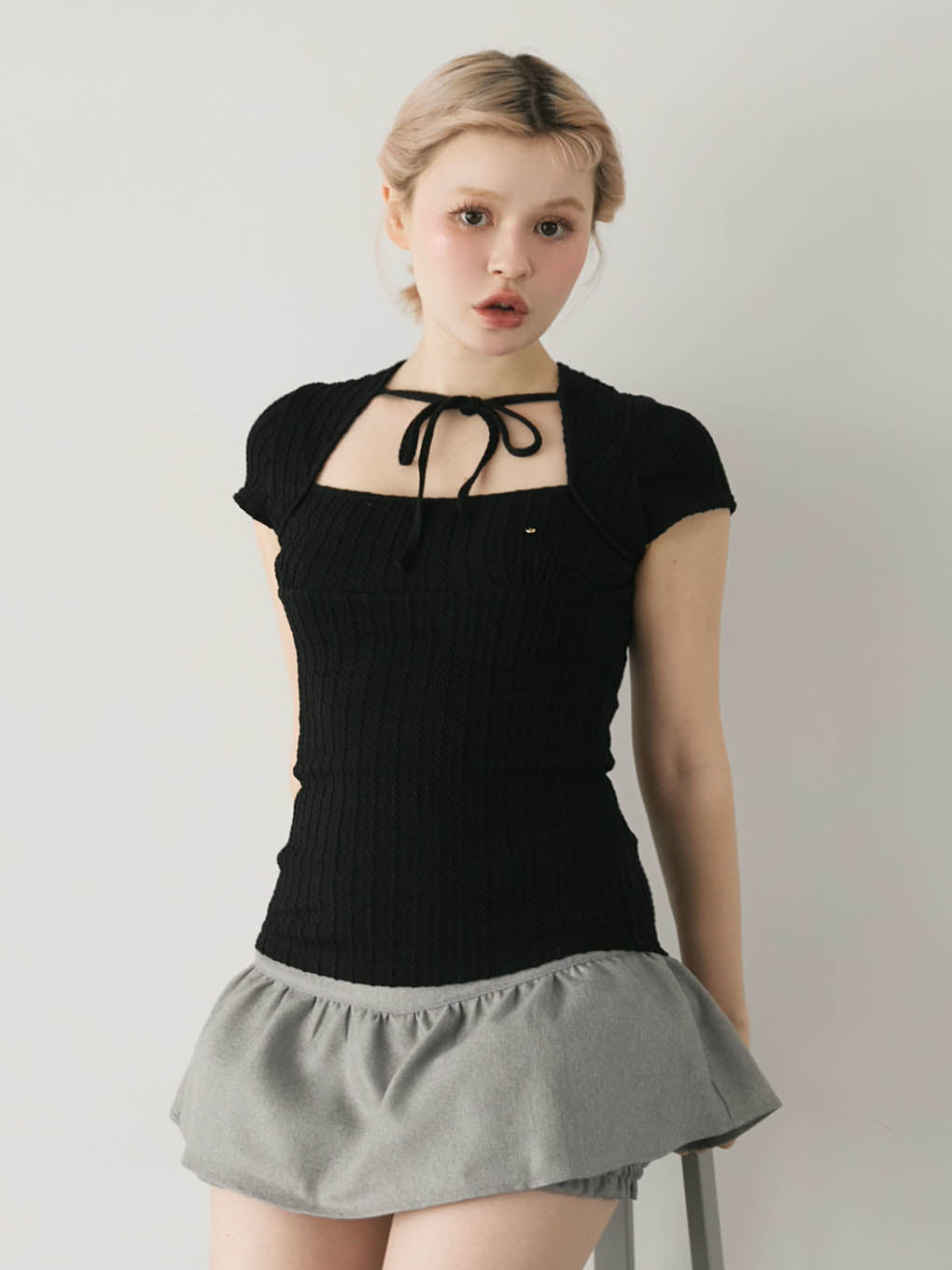 Kiki ribbon tops