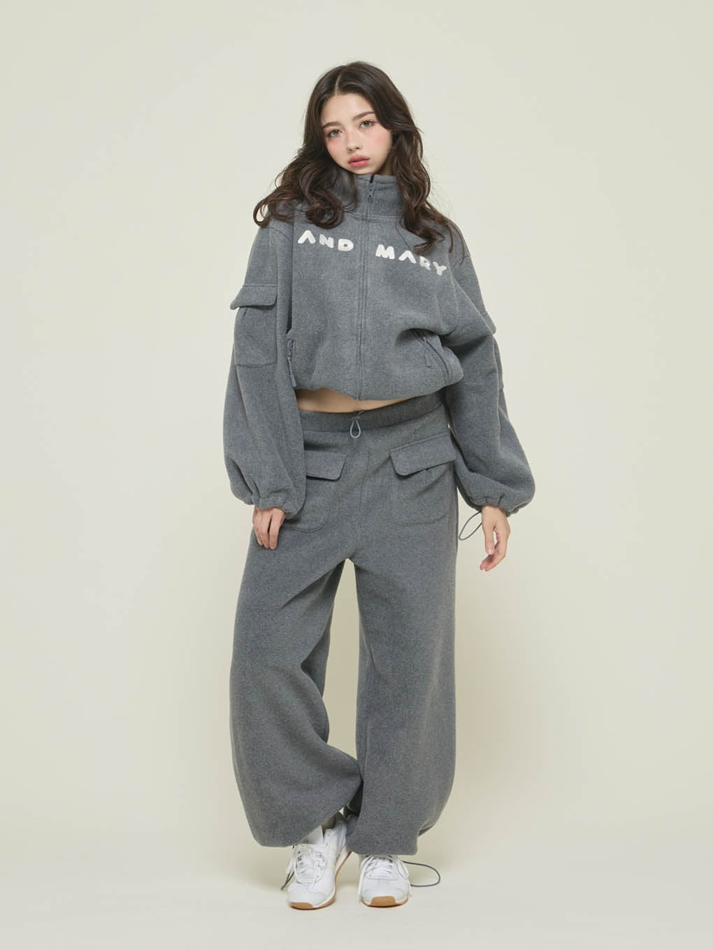 Mary logo fleece pants