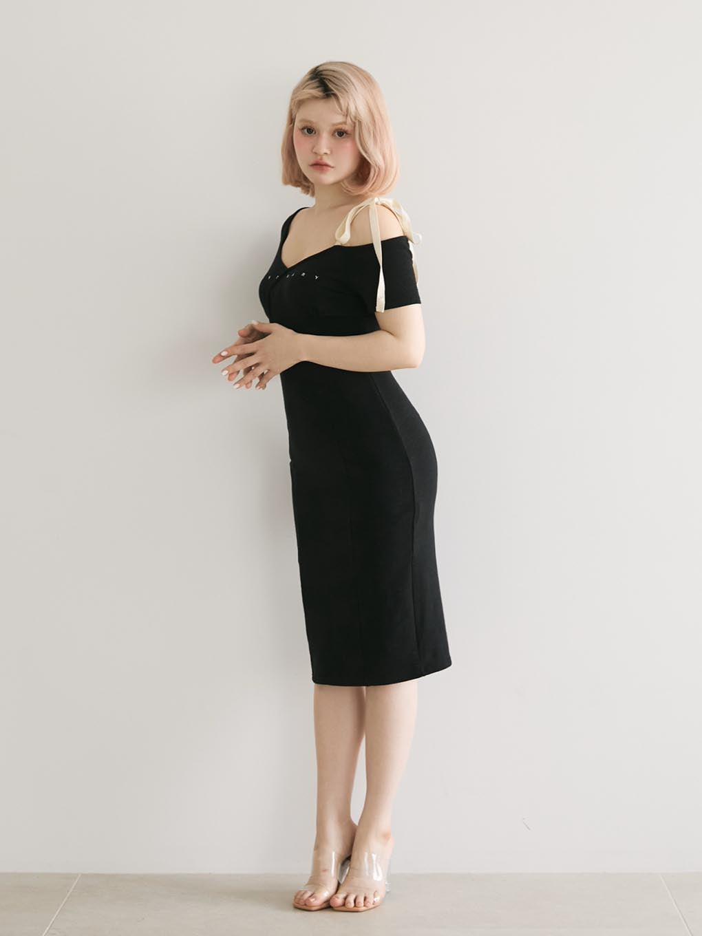 Mary logo ribbon midium dress