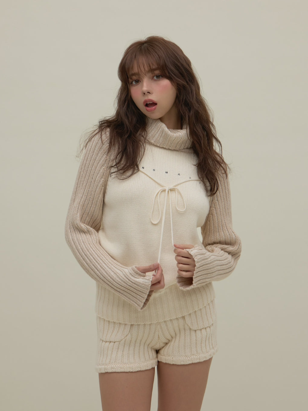 Mary logo loose knit set up