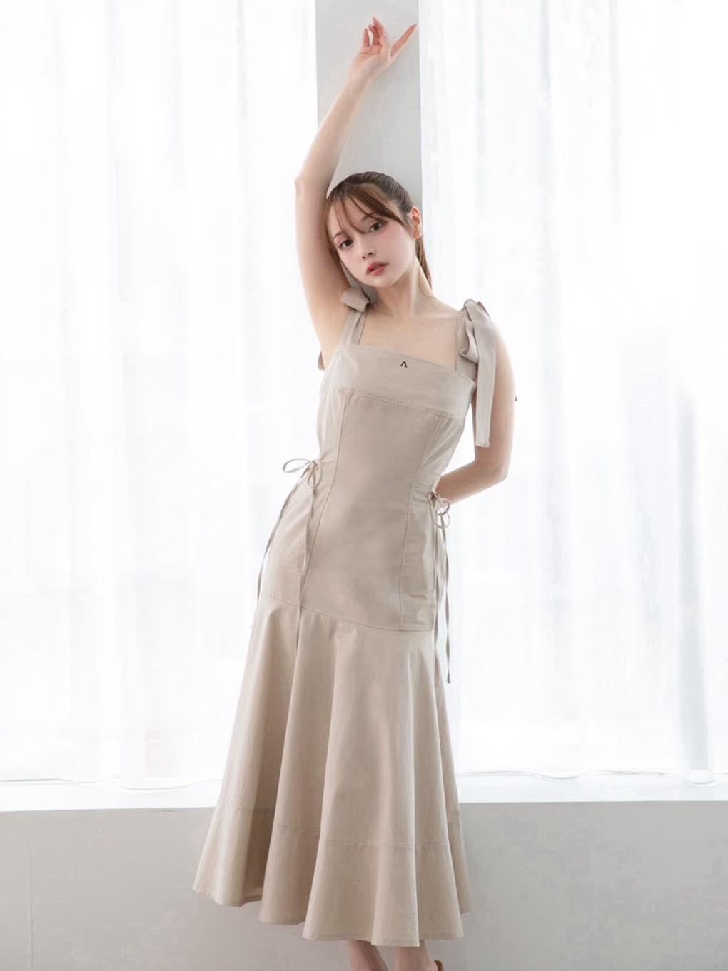 Ann ribbon dress