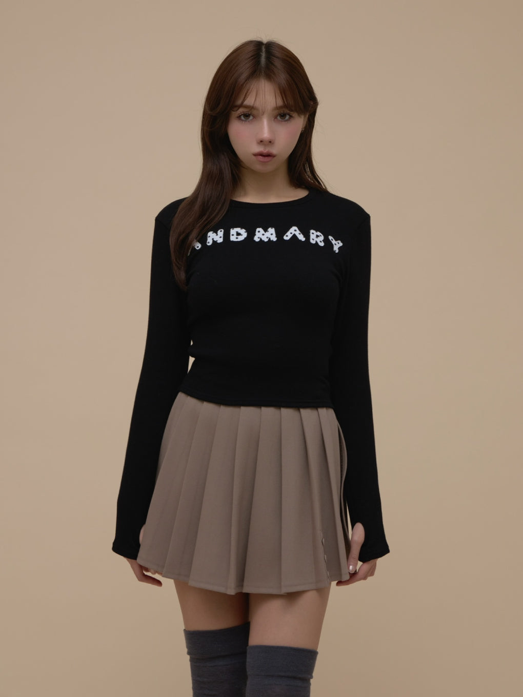 Mary logo pattern tops