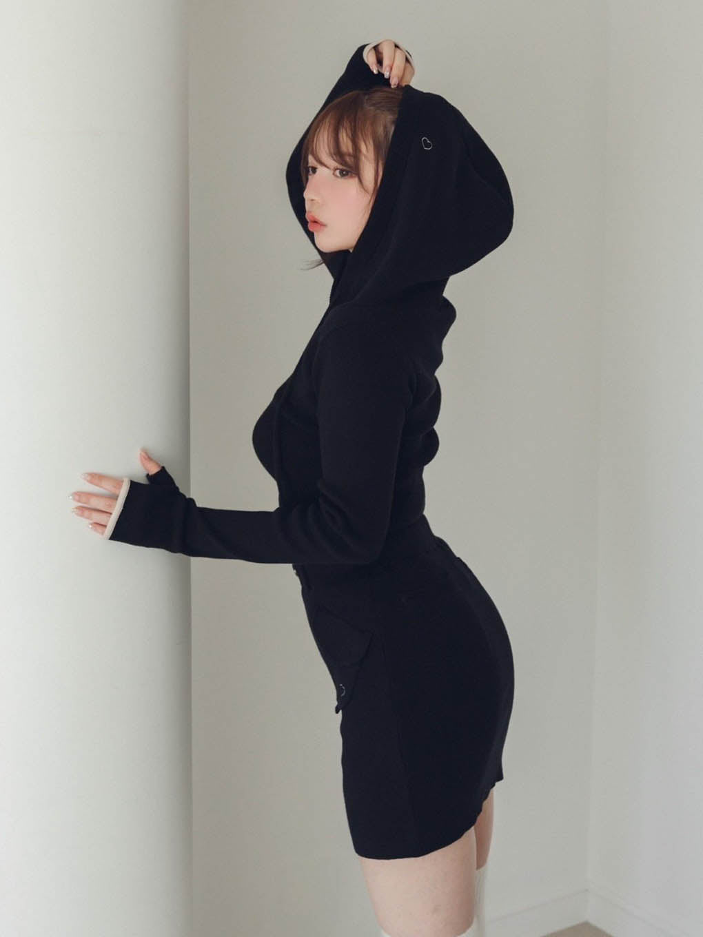 Heart point knit hoodie