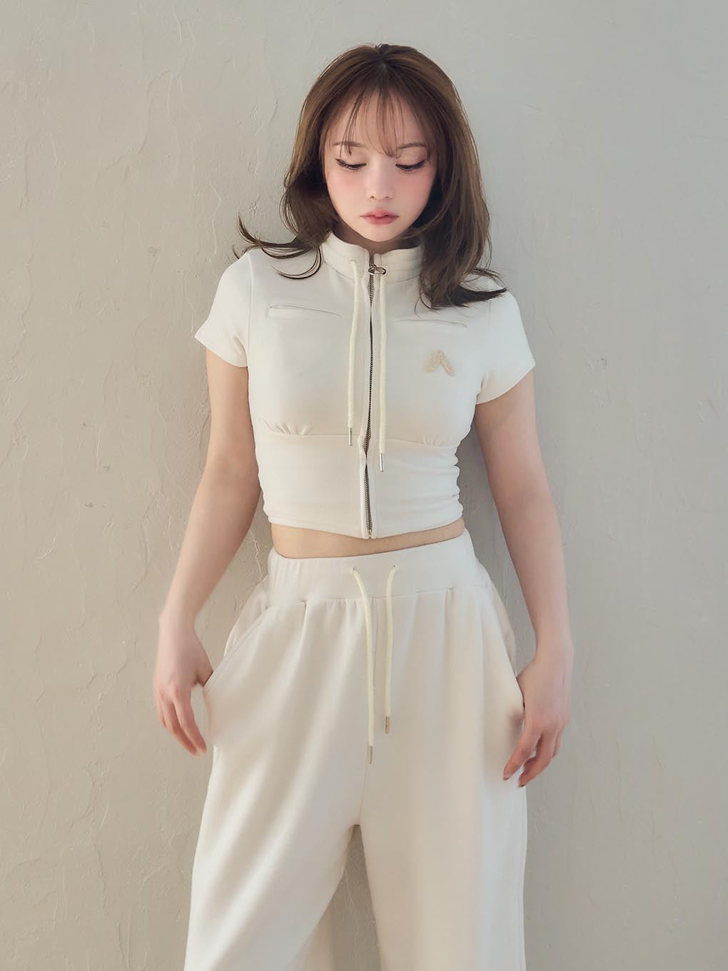 Willow line tops